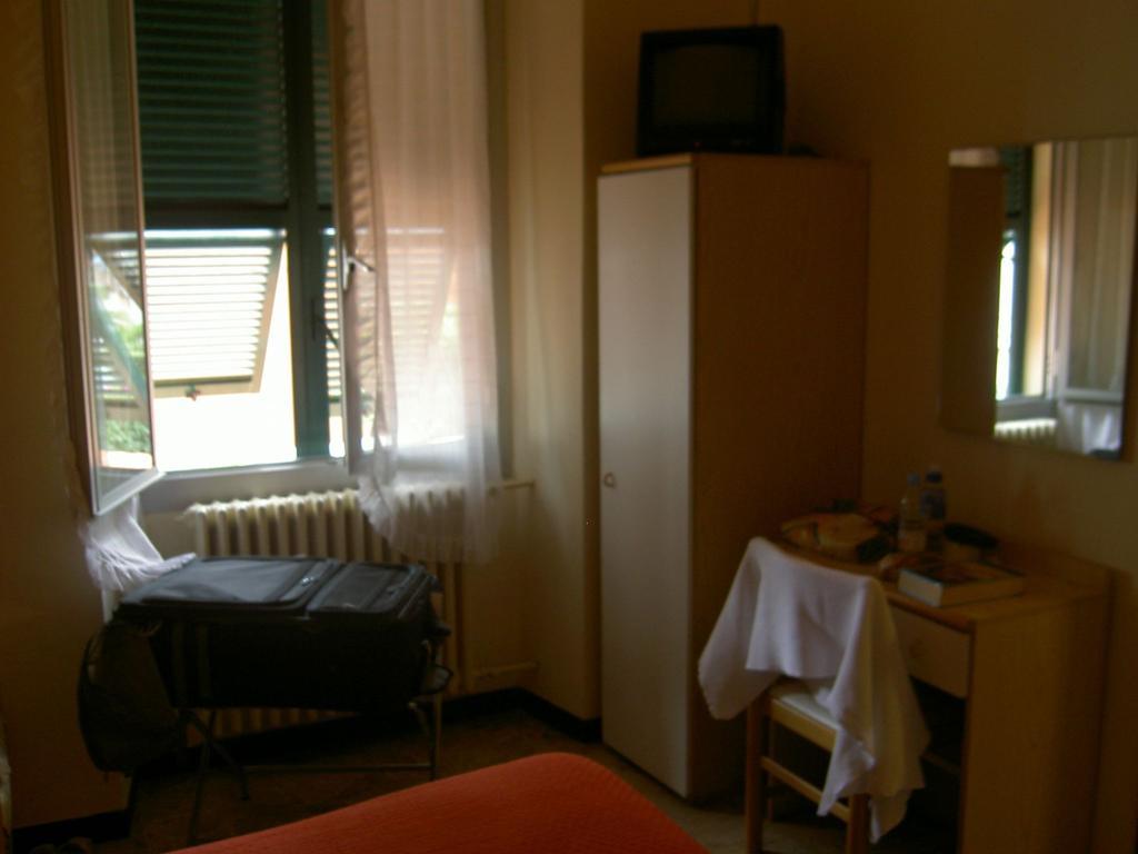 Albergo Kristina Bordighera Værelse billede